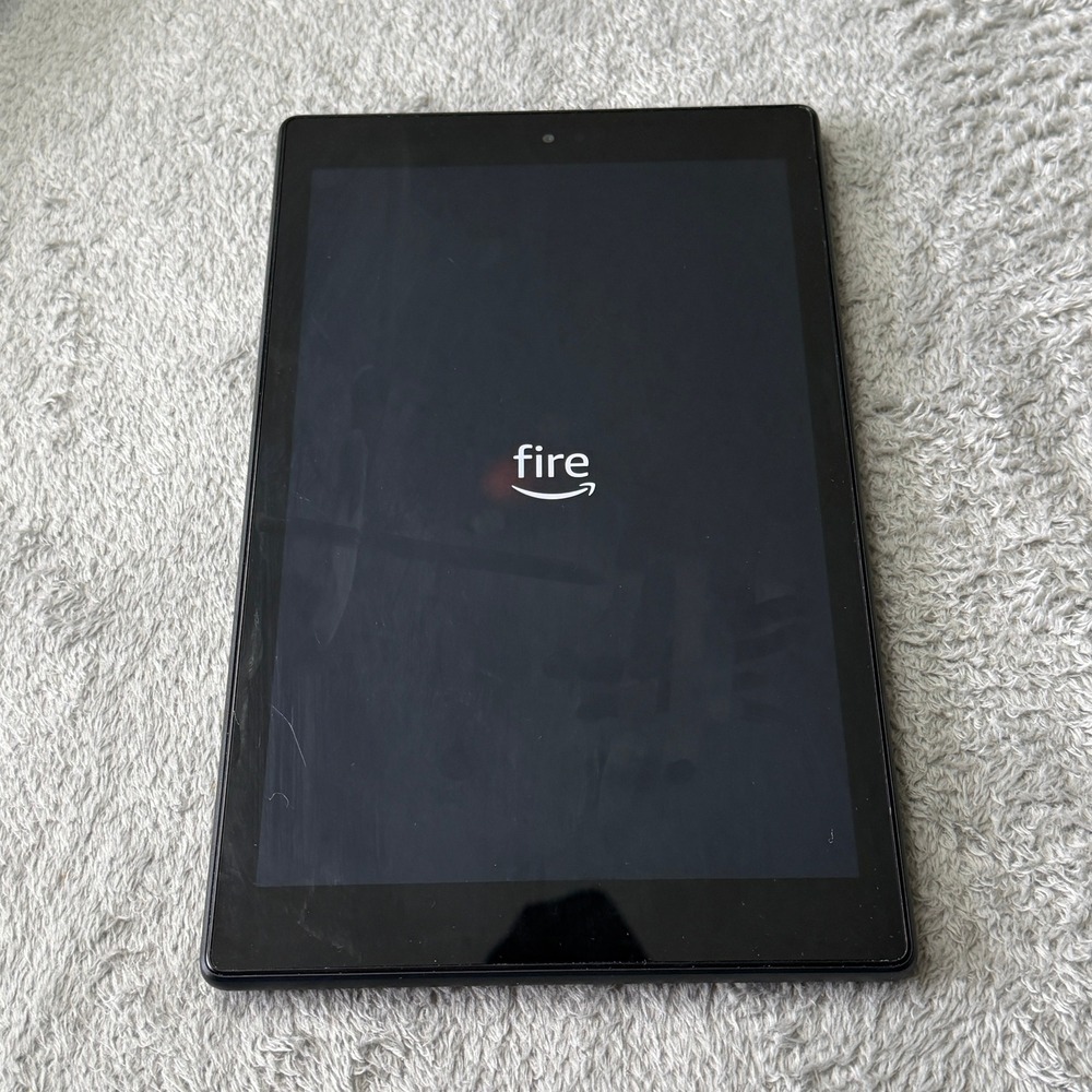 Amazon Fire HD 10 9th Gen 32GB Tablet Black with Blue Kids Proof Case M2V3R5 - Picture 2 of 13